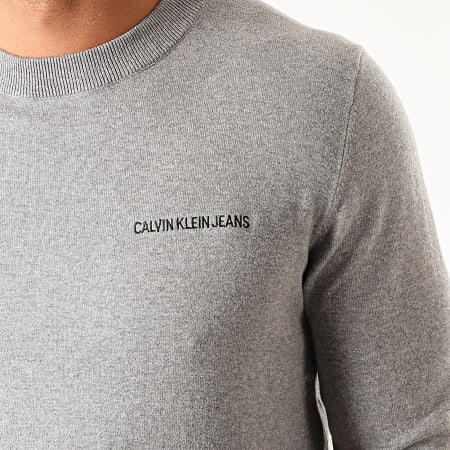 Calvin Klein - Pull Institutional Chest Logo 4113 Gris Chiné