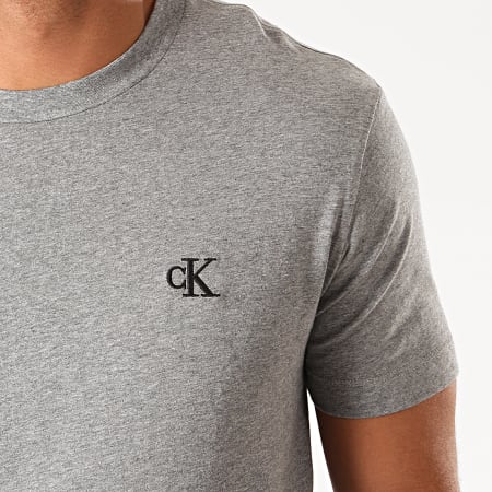 Calvin Klein - Tee Shirt Essential 4544 Gris Chiné