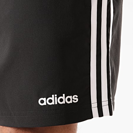 Adidas Originals - Short Jogging A Bandes Essential Chelsea DQ3073 Noir Blanc