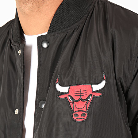 New Era - Veste Bomber NBA Team Logo Chicago Bulls Noir Rouge