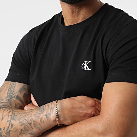 Calvin Klein - Tee Shirt Essential 4544 Noir