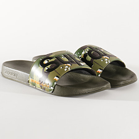 Superdry - Claquettes Camouflage Classic Pool MF300004A Vert Kaki