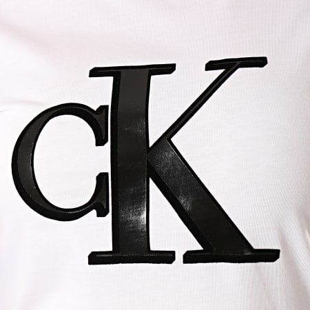 Calvin Klein - Tee Shirt Femme Flock Monogram CK 2919 Blanc