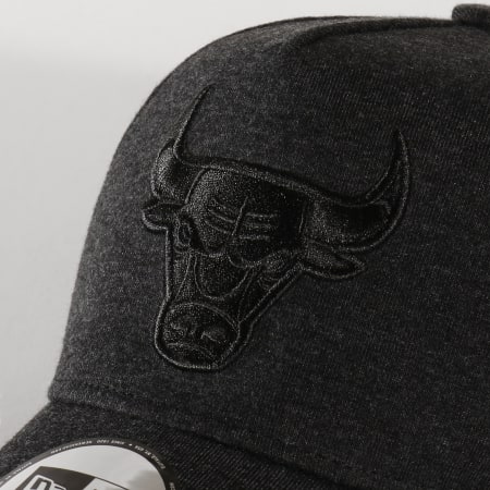 New Era - Casquette Jersey Essential A Frame 12134950 Chicago Bulls  Gris Anthracite Chiné