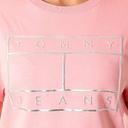 Tommy Jeans - Tee Shirt Femme Outline Flag 7537 Rose Argenté