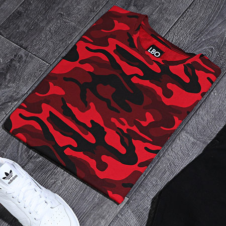 LBO - Tee Shirt Oversize Camouflage Avec Revers 940 Rouge