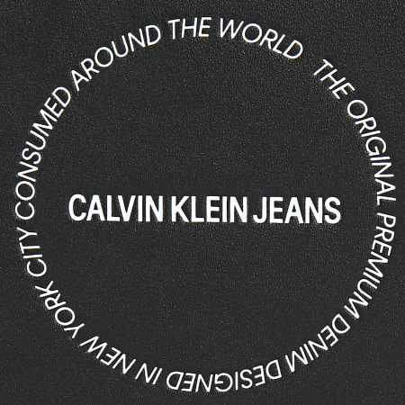 Calvin Klein - Sacoche Femme Sculpted Camera 6160 Noir