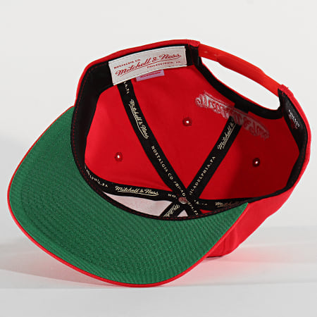 Mitchell and Ness - Casquette Snapback International 462 Chicago Bulls Rouge