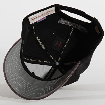 Mitchell and Ness - Casquette International 469 Los Angeles Lakers Noir Gris Reflective