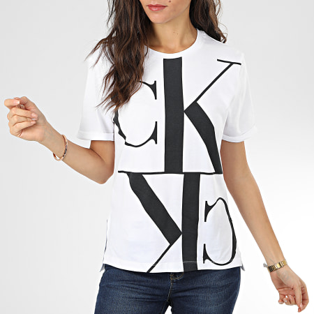 Calvin Klein - Tee Shirt Femme Mirrored Monogram Straight 2932 Blanc Noir