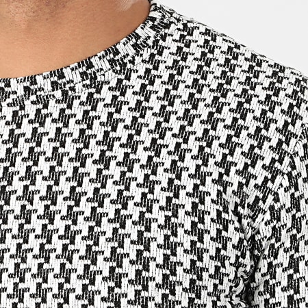 Frilivin - Tee Shirt Manches Longues Oversize 5372-1 Noir Blanc