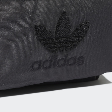 Adidas Originals - Sac A Dos Classic Logo FM0724 Noir