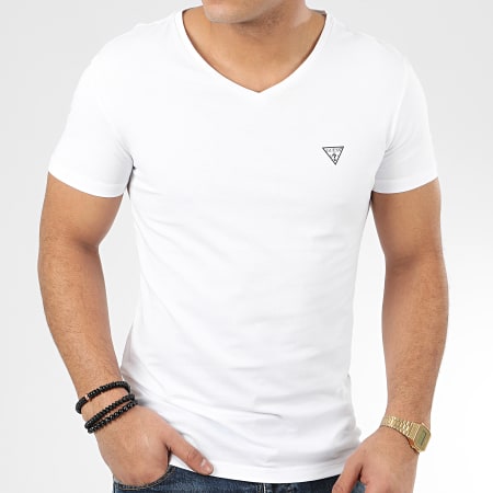 Guess - Tee Shirt Col V U97M01-JR003 Blanc