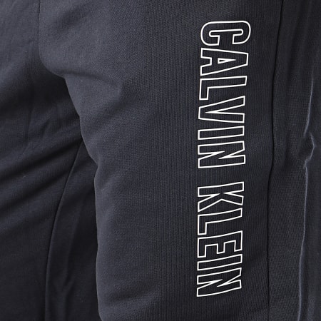 Calvin Klein - Pantalon Jogging GMS0P695 Bleu Marine Réfléchissant