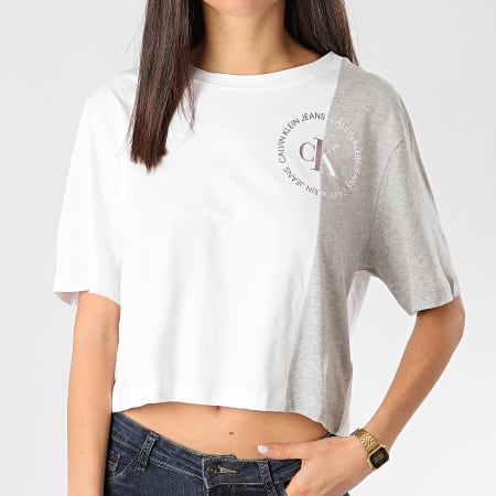 Calvin Klein - Tee Shirt Femme CK Round Logo Blocked 3546 Blanc Gris Chiné Argenté