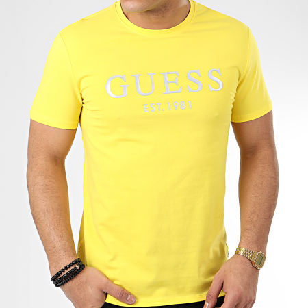 Guess - Tee Shirt M0GI93-J1300 Jaune Argenté