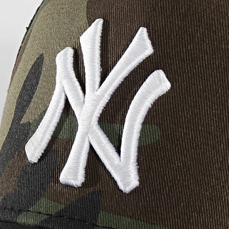 New Era - Casquette Trucker Camouflage New York Yankees 11596725 Vert Kaki Marron Noir