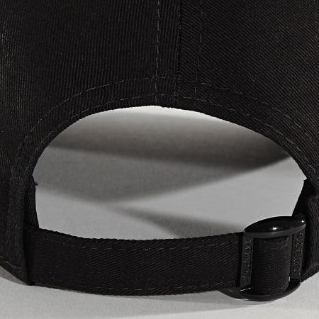 New Era - Casquette 9Forty Flagged 12134740 Noir