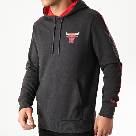 New Era - Sweat Capuche NBA Chicago Bulls Piping 12195378 Gris Anthracite Chiné