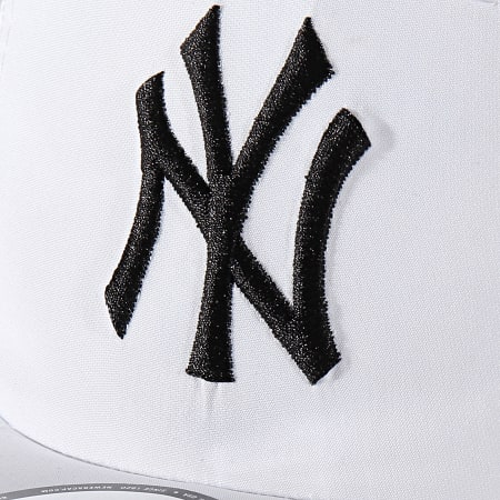 New Era - Casquette 5 Panel Camper 12285342 New York Yankees Blanc