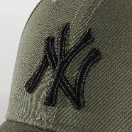 New Era - Casquette 9Forty League Essential 12285484 New York Yankees Vert Kaki