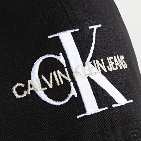 Calvin Klein - Casquette Monogram 6624 Noir