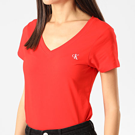Calvin Klein - Tee Shirt Slim Femme Col V Embroidery Stretch 3716 Rouge