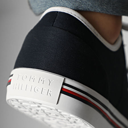 Tommy Hilfiger - Baskets Core Corporate Textile Sneaker 2676 Desert Sky