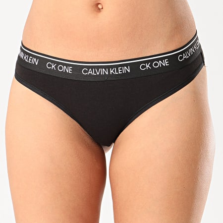 Calvin Klein - String Femme QF5733E Noir