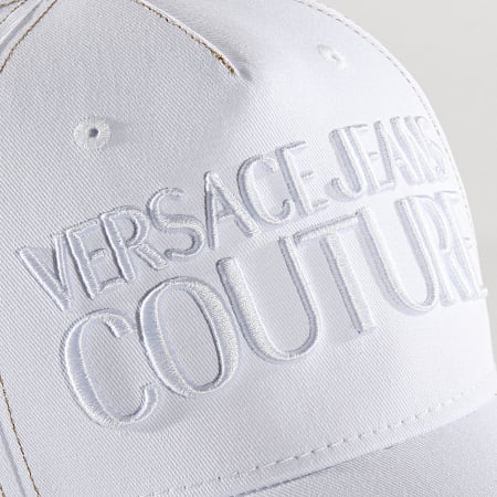 Versace Jeans Couture - Casquette E8GVBK02 Blanc