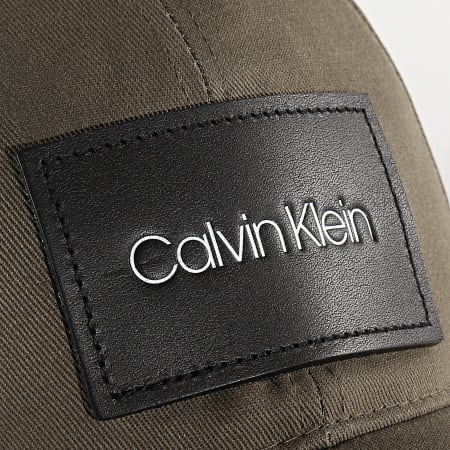 Calvin Klein - Casquette Leather Patch BB Cap 5490 Vert Kaki