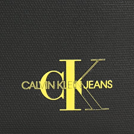 Calvin Klein - Sacoche Micro Flat 5554 Noir