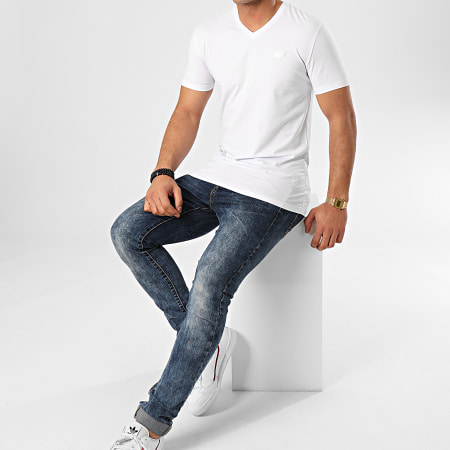 Antony Morato - Tee Shirt Knitwear MMKS01736 Blanc