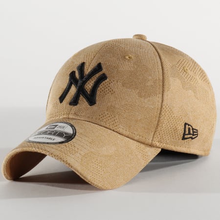 New Era - Casquette 9Forty Engineered Plus 12287056 New York Yankees Café
