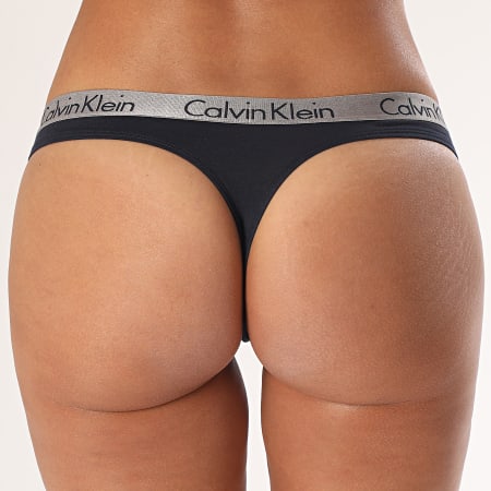 Calvin Klein - Lot de 3 Strings Femme 3590E Gris Noir Blanc