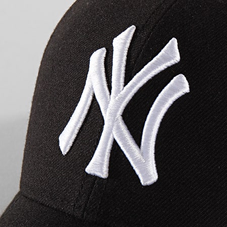 '47 Brand - Casquette MVP Adjustable MVPSP17WBP New York Yankees Noir Blanc