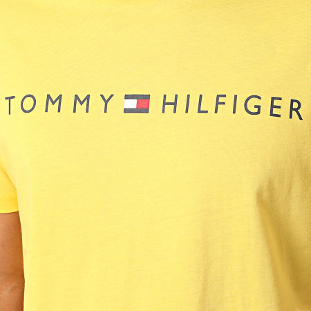 Tommy Hilfiger - Ensemble Tee Shirt Short Jogging Jersey 1794 Bleu Marine Jaune