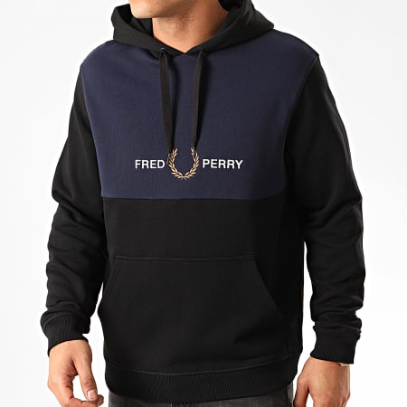 Fred Perry - Sweat Capuche Embroidered Panel J8506 Noir Bleu Marine