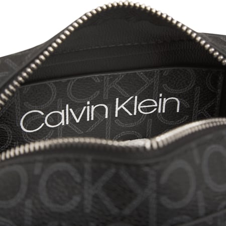 Calvin Klein - Sac A Main Femme Mono Camera Bag 6566 Noir