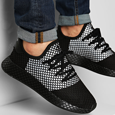 Adidas Originals - Baskets Deerupt Runner EG5355 Core Black Silver Metallic