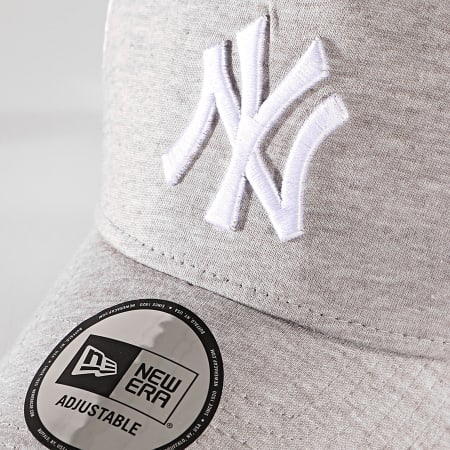 New Era - Trucker Jersey Cap Essential 1231106 New York Yankees Gris claro