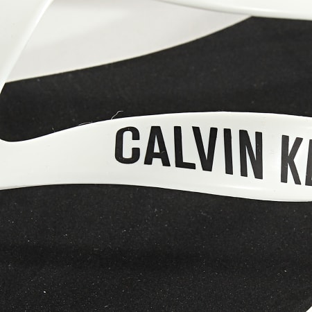Calvin Klein - Tongs Intense Power 0493 Noir