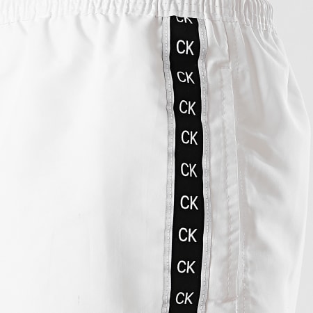 Calvin Klein - Short De Bain A Bandes Drawstring 0451 Blanc
