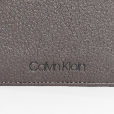 Calvin Klein - Porte-Cartes First Mini 6CC 5782 Marron