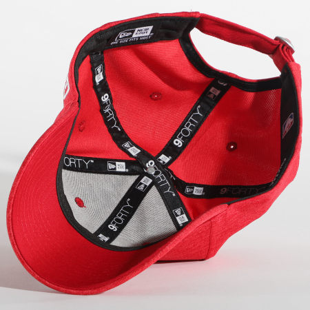 New Era - 9Forty Chicago Bulls Cappello Shadow Tech 940 12380822 Rosso erica