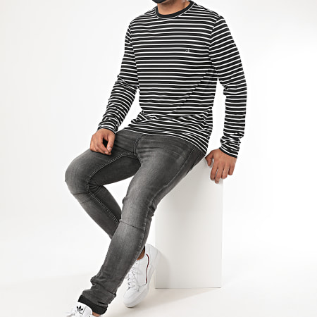 Calvin Klein - Tee Shirt Manches Longues A Rayures Liquid Stripe 5653 Noir Blanc