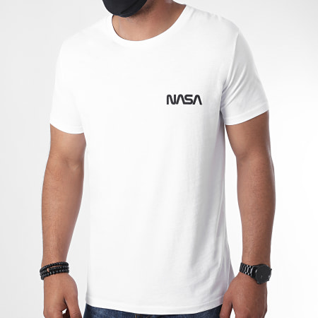 NASA - Camiseta Simple Pecho Blanco Negro