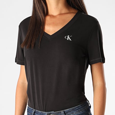 Calvin Klein - Tee Shirt Femme Col V Cupro 4223 Noir