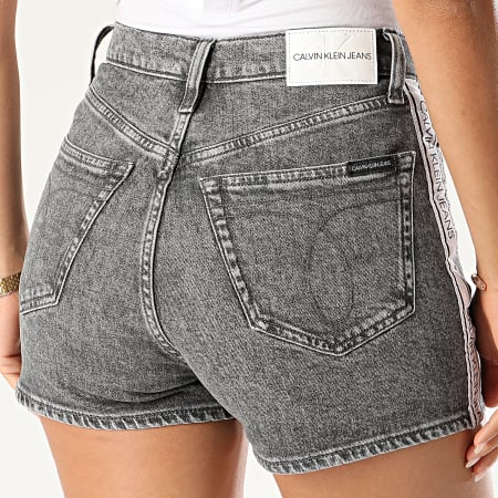 short femme en jean aspect use gris shorts femme