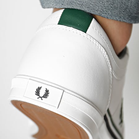 Fred Perry - Baskets Baseline Mesh Leather B8214 White